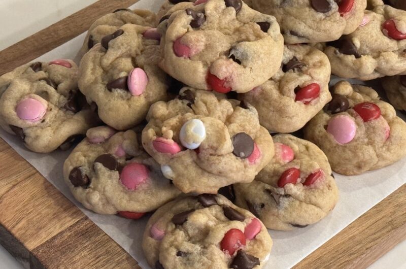 M&M Chocolate Chip Cookies