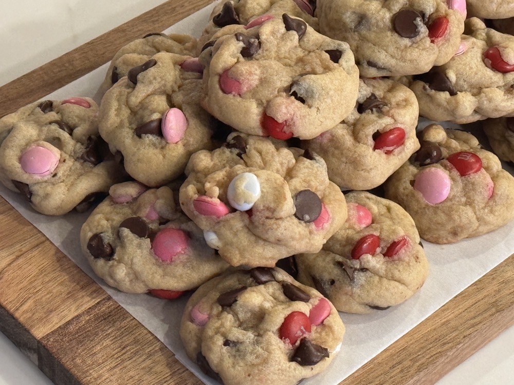 M&M Chocolate Chip Cookies